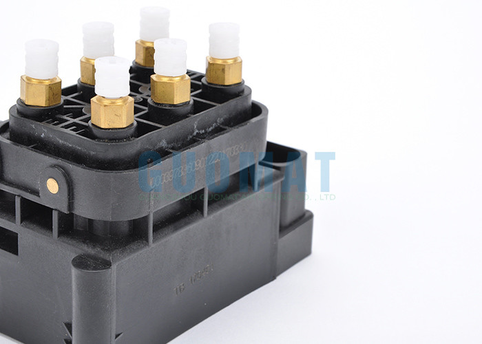 Audi A8 S8 D4 4H Air Suspension Valve Block / Air Pump Valve 4H0616013A